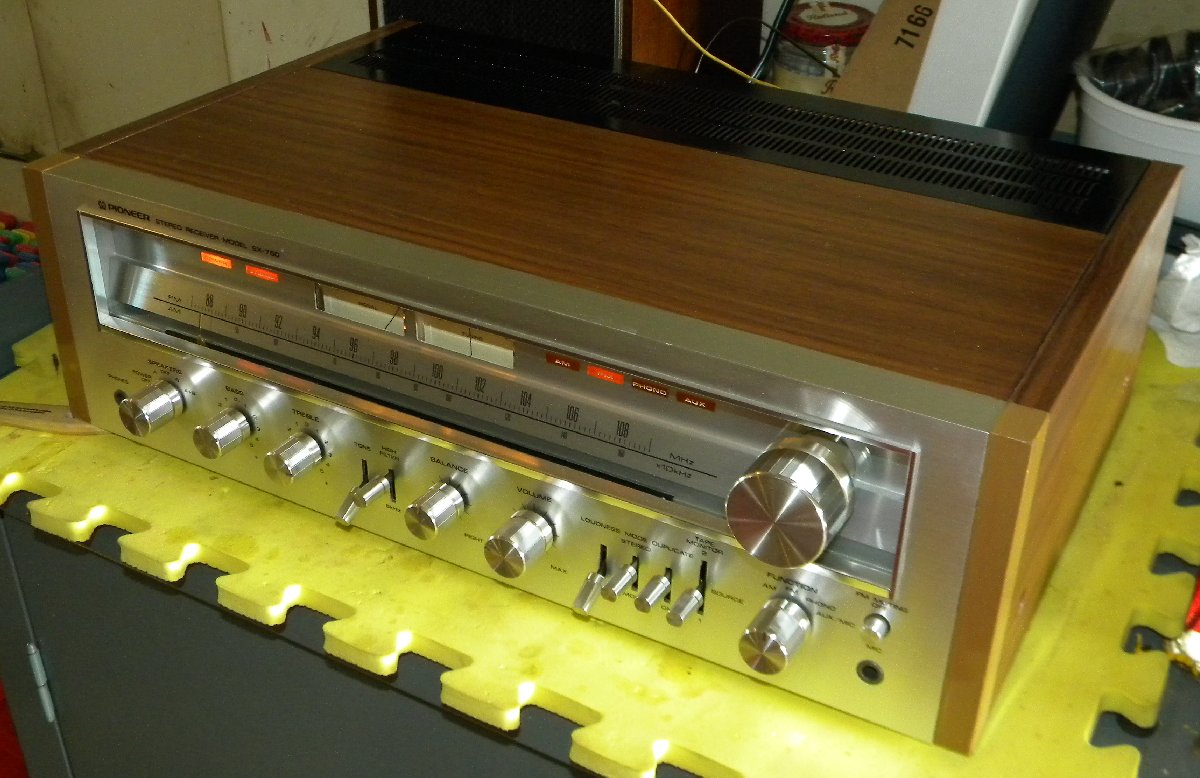 SX-750RFA.jpg