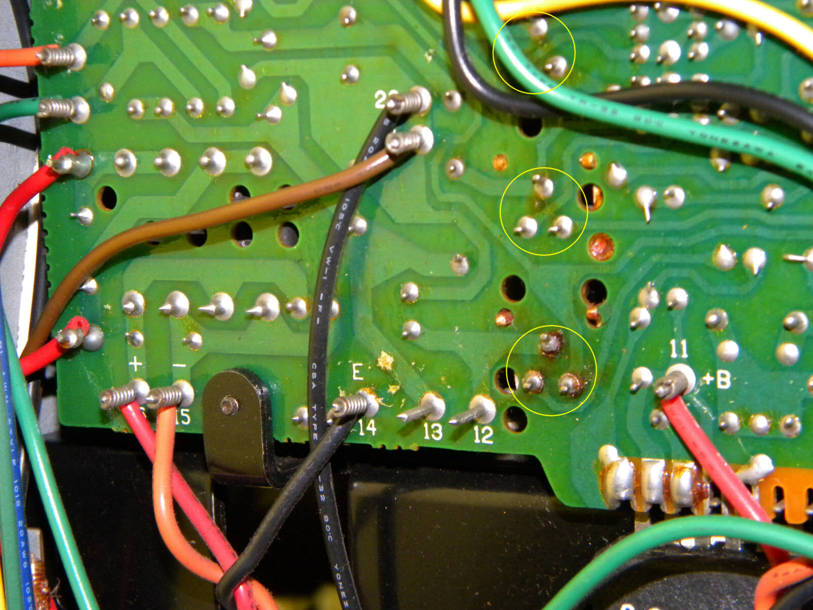 SX-780RegulatorSoldering.jpg