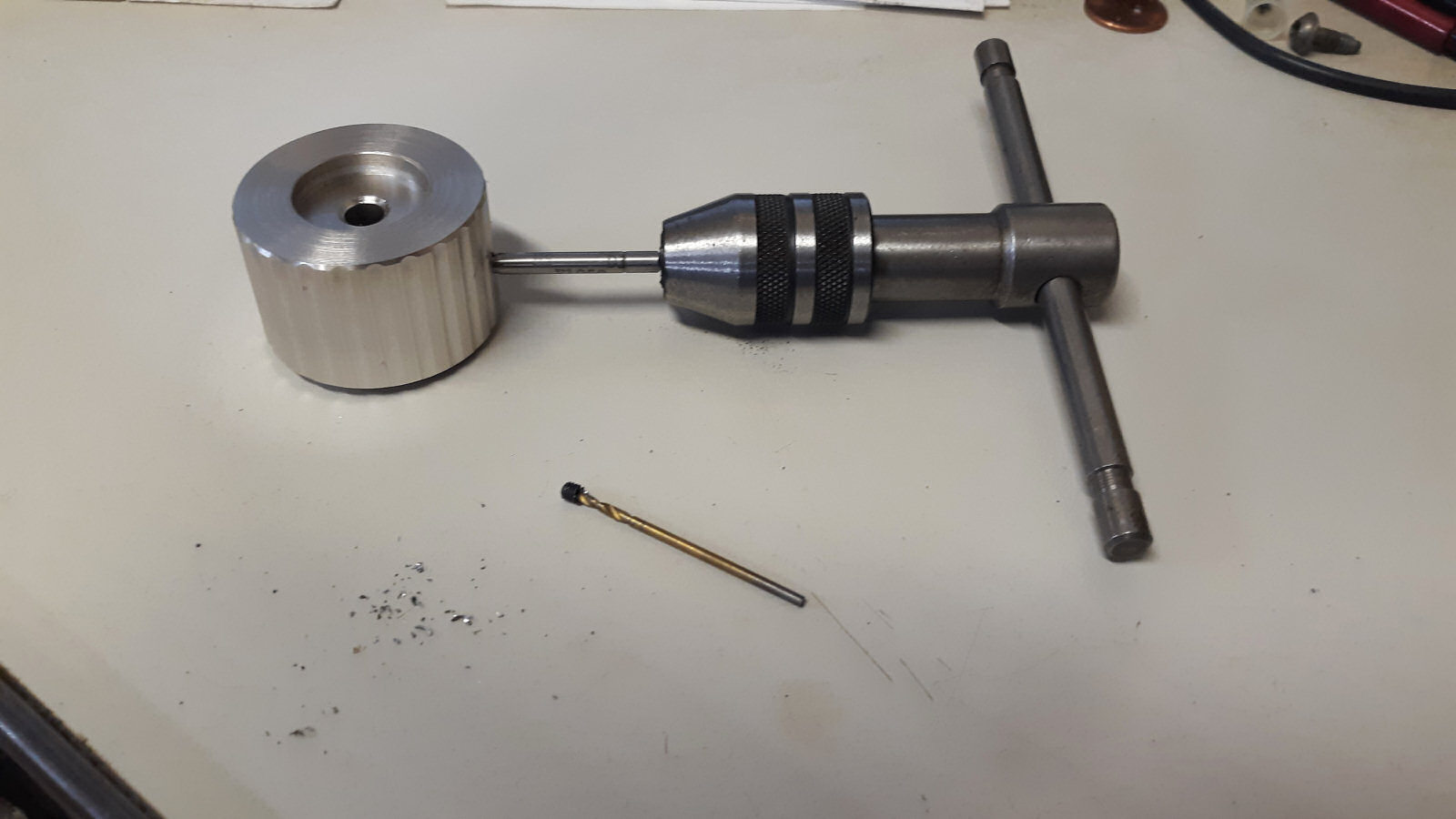 SX-838TuningKnobTapped.jpg